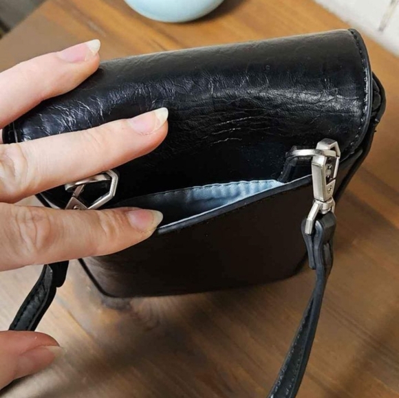 'Pixie Mood' Black Crossbody Bag - Picture 6 of 6